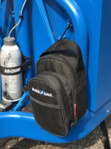 Emma - Bullitt Cargo Bike - removable side bag.